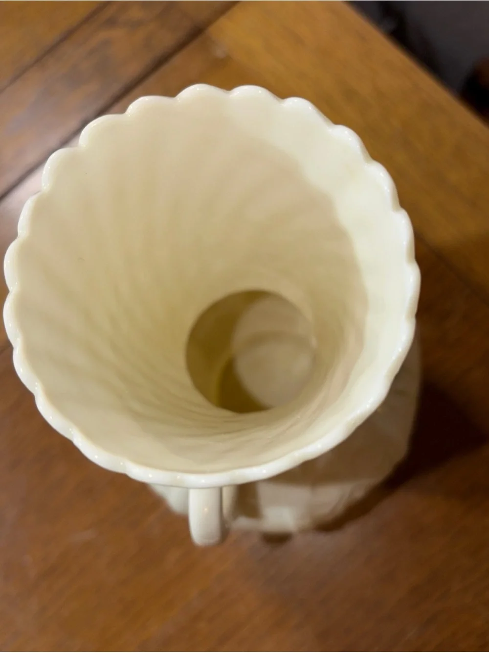 Vintage BELLEEK Shamrock Clover Scalloped Edge 2 Handles Vase 8”